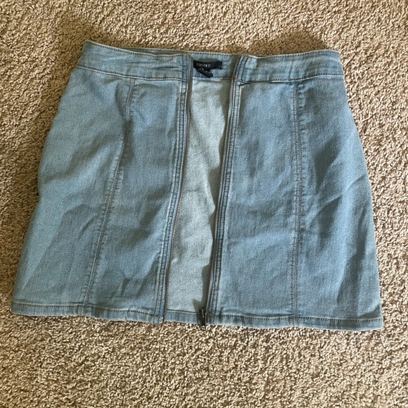 Forever 21 stretch denim mini skirt - Picture 3 of 5